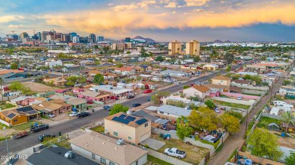 Phoenix, AZ 85007,945 W COCOPAH Street