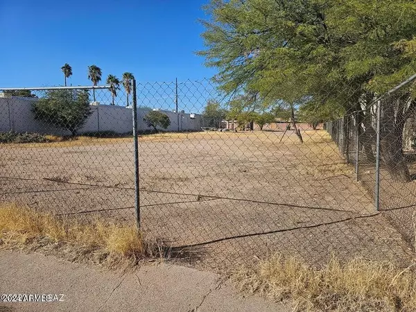 Tucson, AZ 85716,2801 E 17th Street #-
