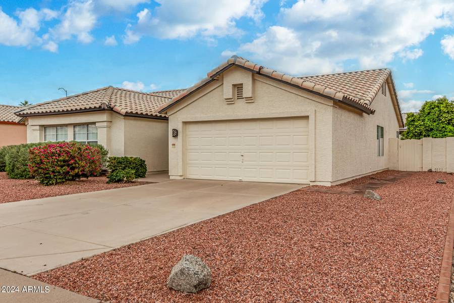 6335 E QUARTZ Street, Mesa, AZ 85215