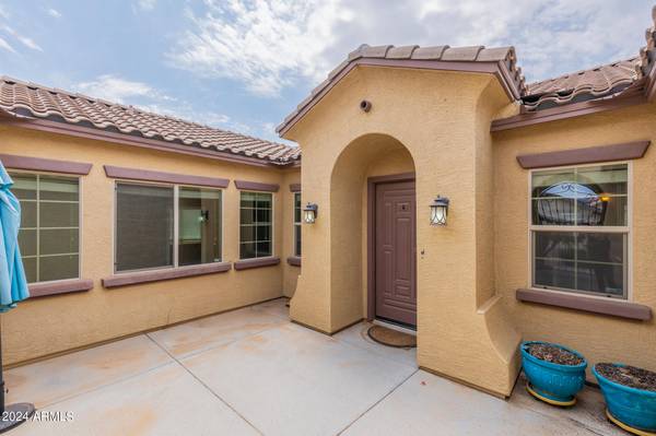 Litchfield Park, AZ 85340,18517 W OREGON Avenue