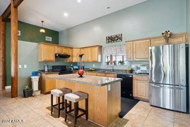 4293 E JUNCTION Drive, Apache Junction, AZ 85119
