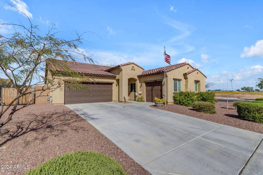 340 E BLUE LAGOON Drive, Casa Grande, AZ 85122