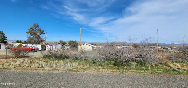 20238 E ASH CREEK Road #425, Mayer, AZ 86333