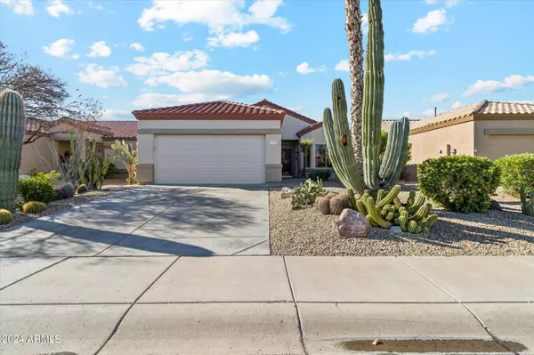 15743 W ARROWHEAD Drive, Surprise, AZ 85374