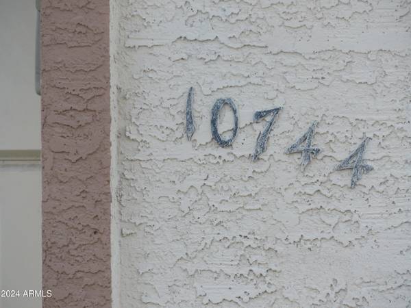 Glendale, AZ 85307,10744 W MORTEN Avenue