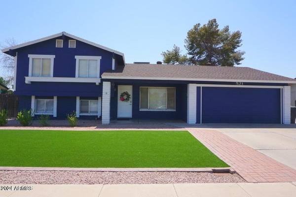 521 W POSADA Avenue,  Mesa,  AZ 85210