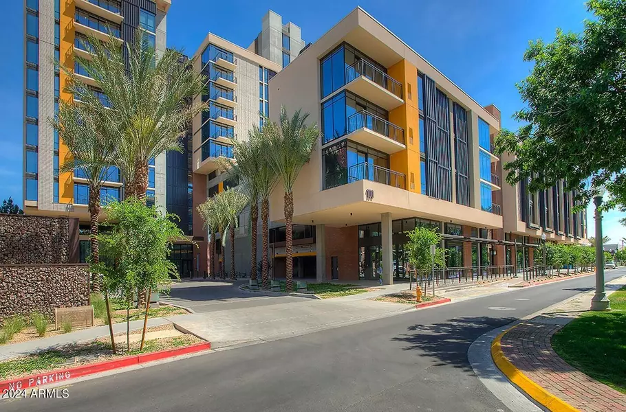 100 W PORTLAND Street #302, Phoenix, AZ 85003