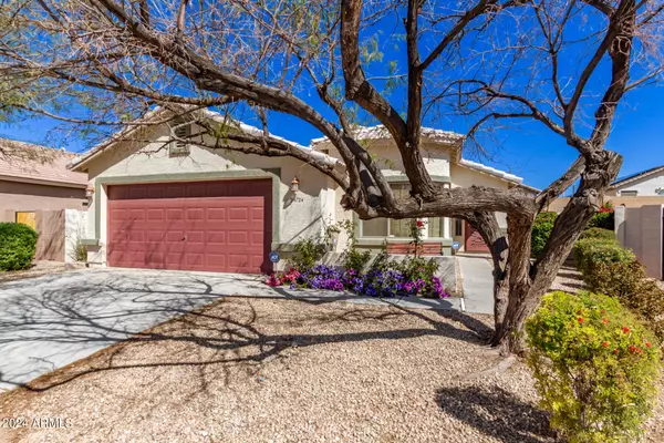 Buckeye, AZ 85326,24724 W WAYLAND Drive