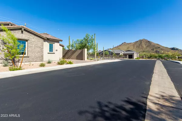 Cave Creek, AZ 85331,38500 N SCHOOL HOUSE Road #68