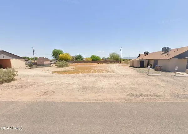 Eloy, AZ 85131,3515 N HOHOKAM Drive #2