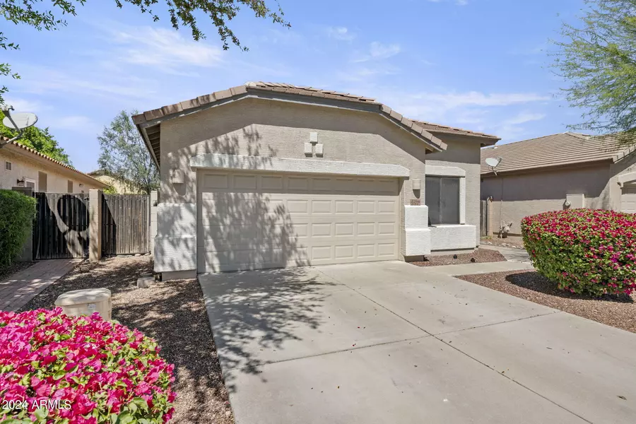 12546 W BIRD Lane, Litchfield Park, AZ 85340