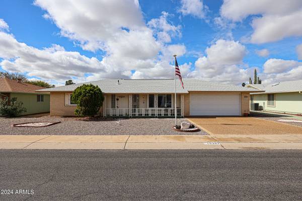 10307 W Sutters Gold Lane, Sun City, AZ 85351