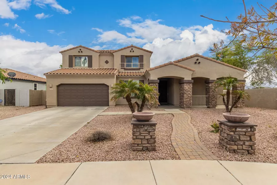 3231 E MEAD Drive, Gilbert, AZ 85298