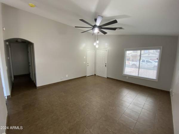 El Mirage, AZ 85335,12334 W VALENTINE Avenue