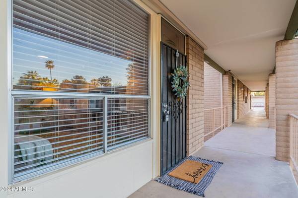 Phoenix, AZ 85018,3737 E Turney Avenue #223