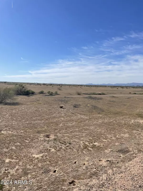 Tonopah, AZ 85354,0 S 483RD(Approx) 4 Avenue #4