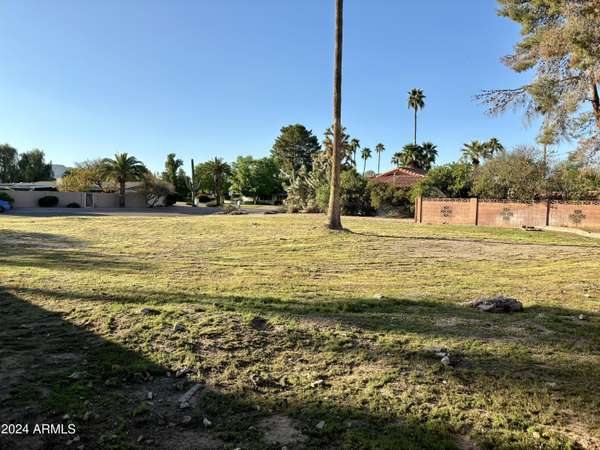 Scottsdale, AZ 85250,5125 N Woodmere Fairway -- #54