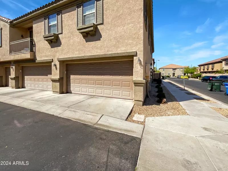 1430 N 81ST Drive, Phoenix, AZ 85043