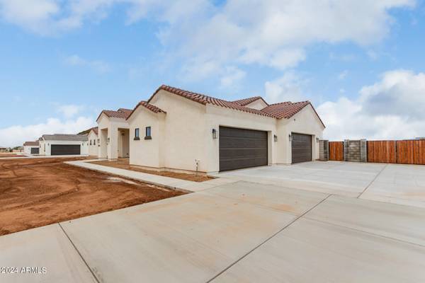 Queen Creek, AZ 85144,30965 N LOLA Lane