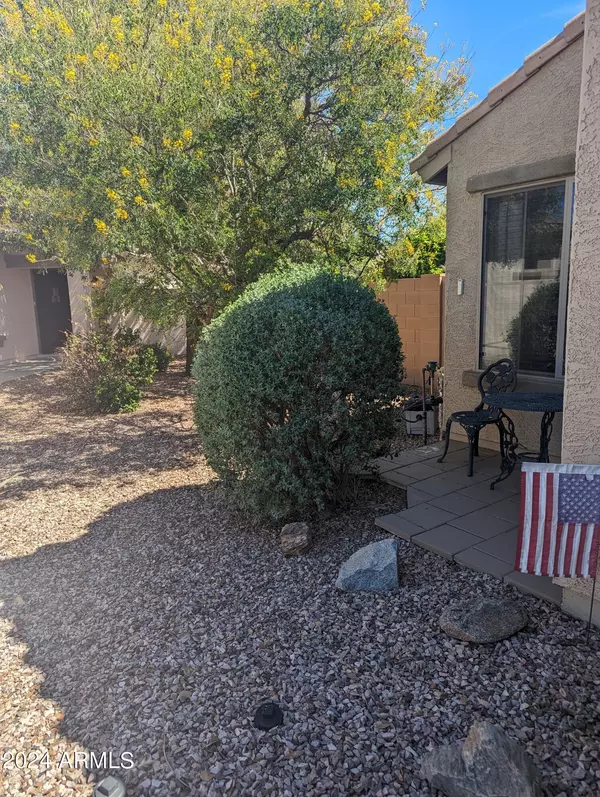 San Tan Valley, AZ 85143,873 W DESERT MOUNTAIN Drive