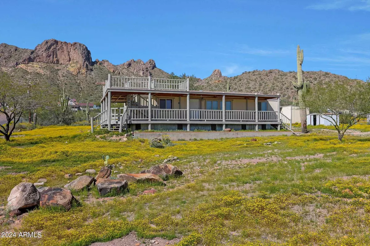 Apache Junction, AZ 85120,1180 W SADDLE BUTTE Street