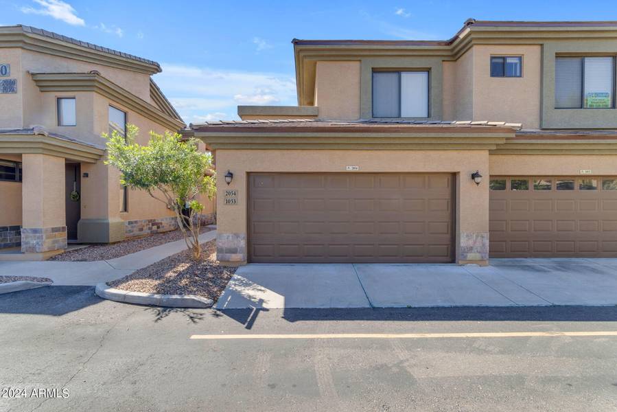 705 W QUEEN CREEK Road #2054, Chandler, AZ 85248