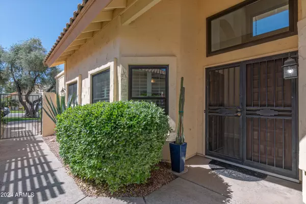 Scottsdale, AZ 85260,9638 E CAMINO DEL SANTO --