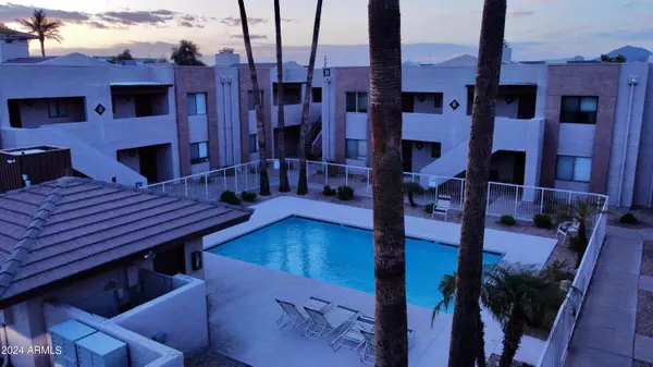 Tempe, AZ 85281,1065 W 1ST Street #209