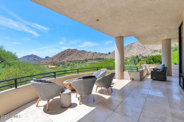 Paradise Valley, AZ 85253,4612 E Foothill Drive