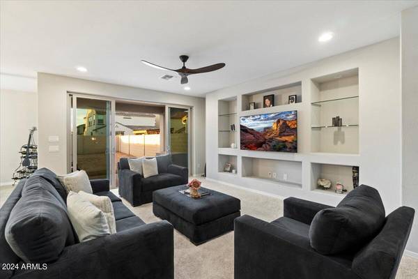 Glendale, AZ 85305,8920 W MARSHALL Avenue