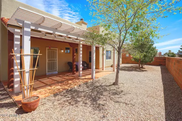 Sierra Vista, AZ 85635,5372 CEDAR SPRINGS Drive