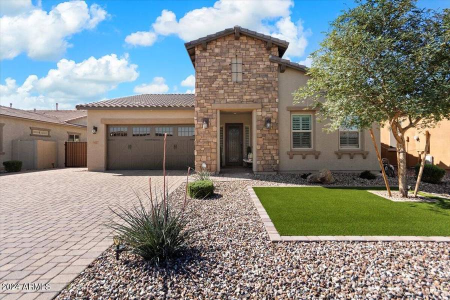 9417 W PARKSIDE Lane, Peoria, AZ 85383