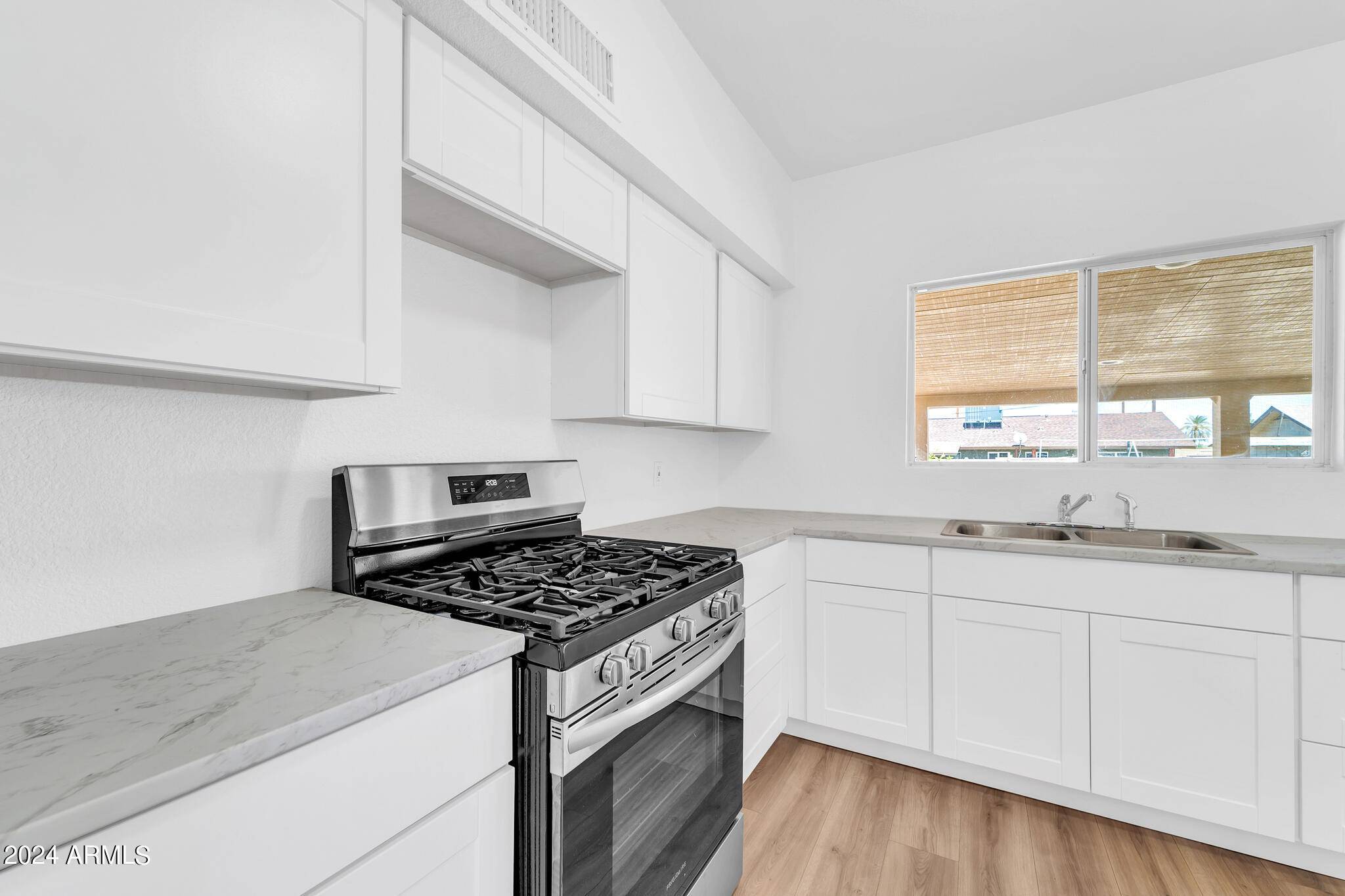 Phoenix, AZ 85041,614 W MINTON Street