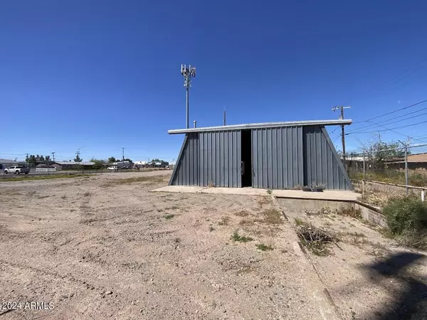 Coolidge, AZ 85128,160 W WILSON Avenue