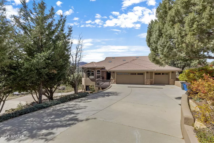 843 SCENIC POINTE --, Prescott, AZ 86303