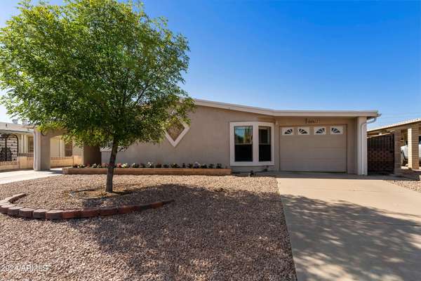 9417 E NAVAJO Place, Sun Lakes, AZ 85248