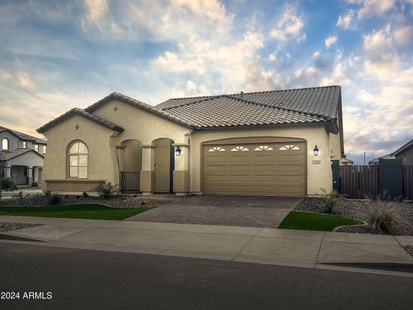 15911 W MONTANA DE ORO Drive, Surprise, AZ 85387