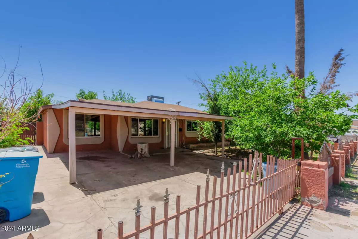 Phoenix, AZ 85031,4625 W WHITTON Avenue