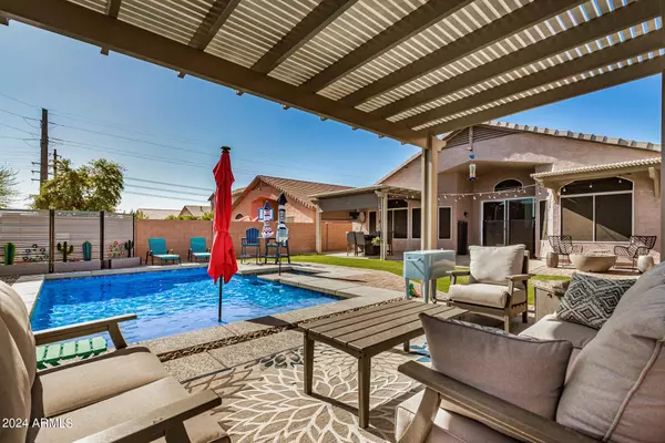 Phoenix, AZ 85048,4121 E REDWOOD Lane