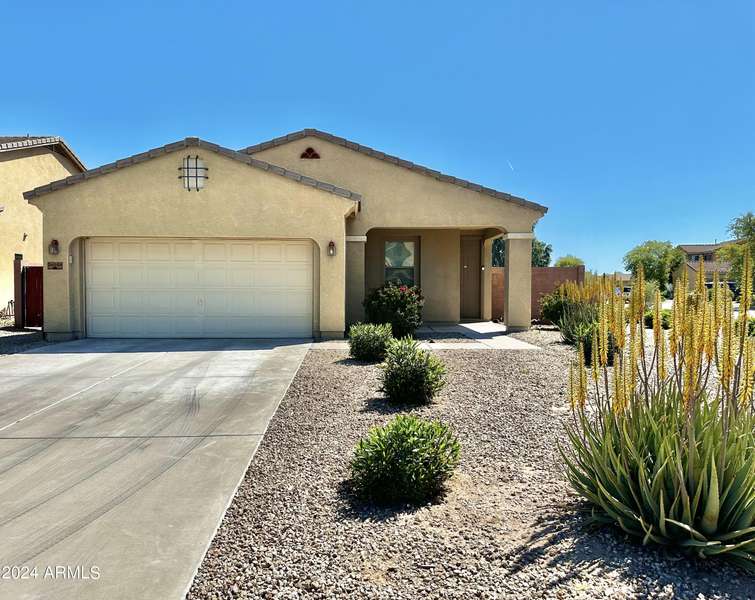 34559 N HARIANA Road, San Tan Valley, AZ 85143