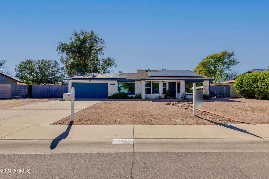 14410 N 42ND Place, Phoenix, AZ 85032