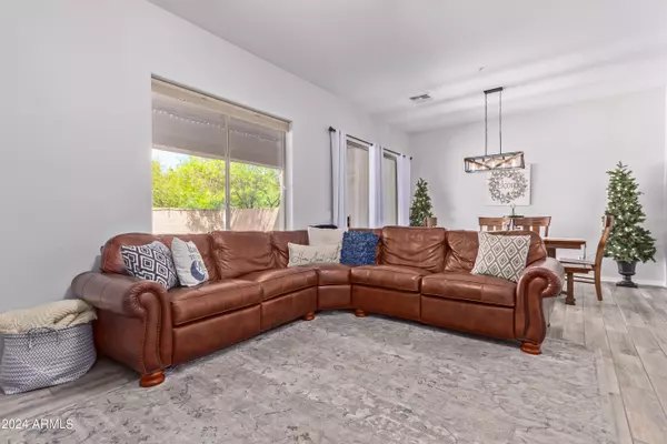 Chandler, AZ 85286,1364 W MARLIN Drive