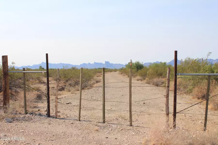 47550 S Salome Road #73, Salome, AZ 85348