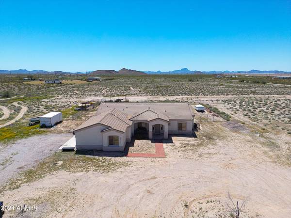 36415 W RAYMOND Street, Tonopah, AZ 85354