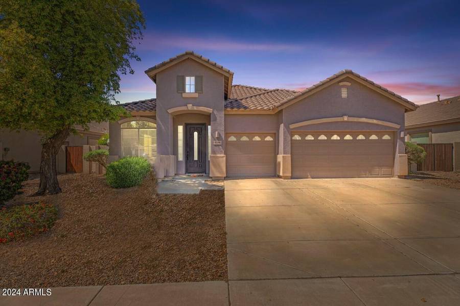 8788 W FRIER Drive, Glendale, AZ 85305