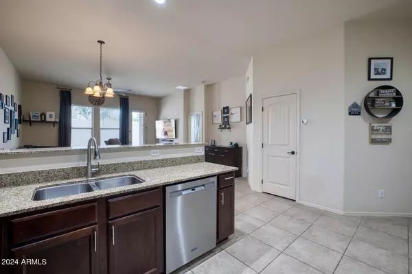 Mesa, AZ 85215,6202 E MCKELLIPS Road #154