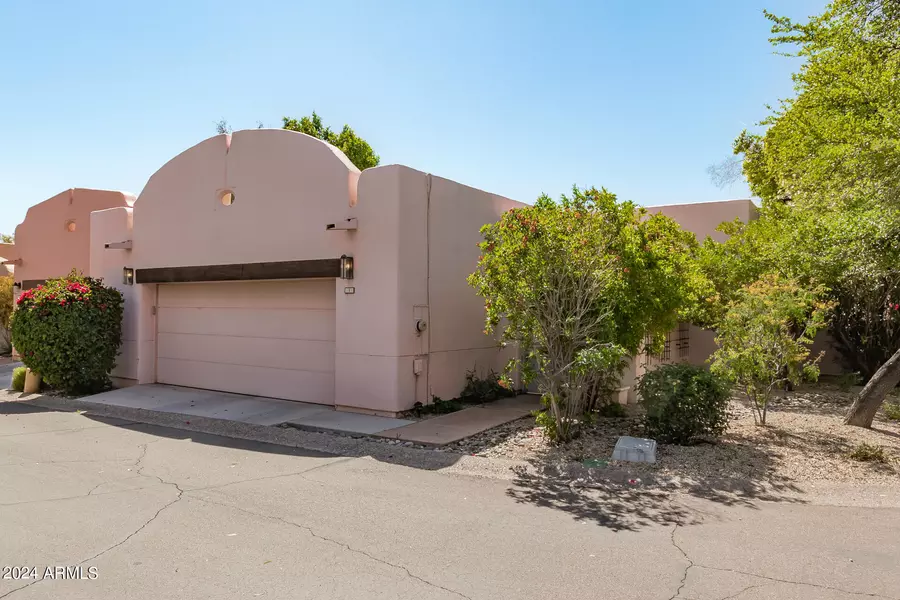 6411 S RIVER Drive #1, Tempe, AZ 85283