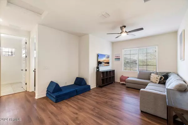 Tempe, AZ 85288,202 E Brinley Drive