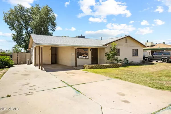 Phoenix, AZ 85015,2337 W MARLETTE Avenue