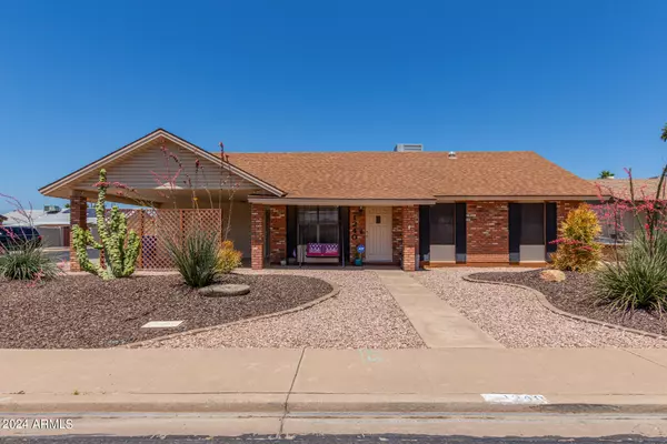 1240 E Indigo Street,  Mesa,  AZ 85203